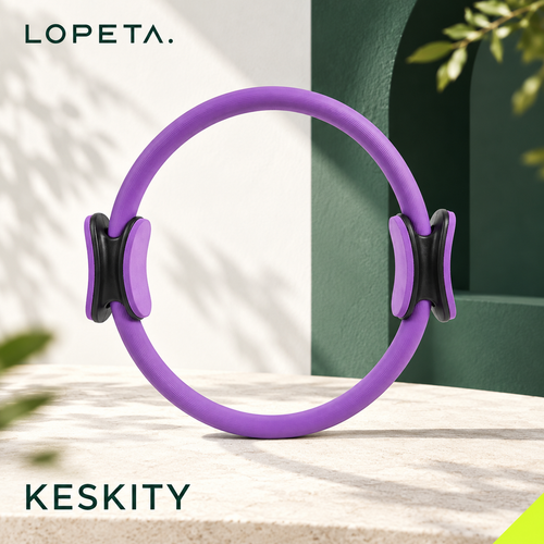 KESKITY / Pilatesrengas Lopetan raikkaassa brändikuvassa.