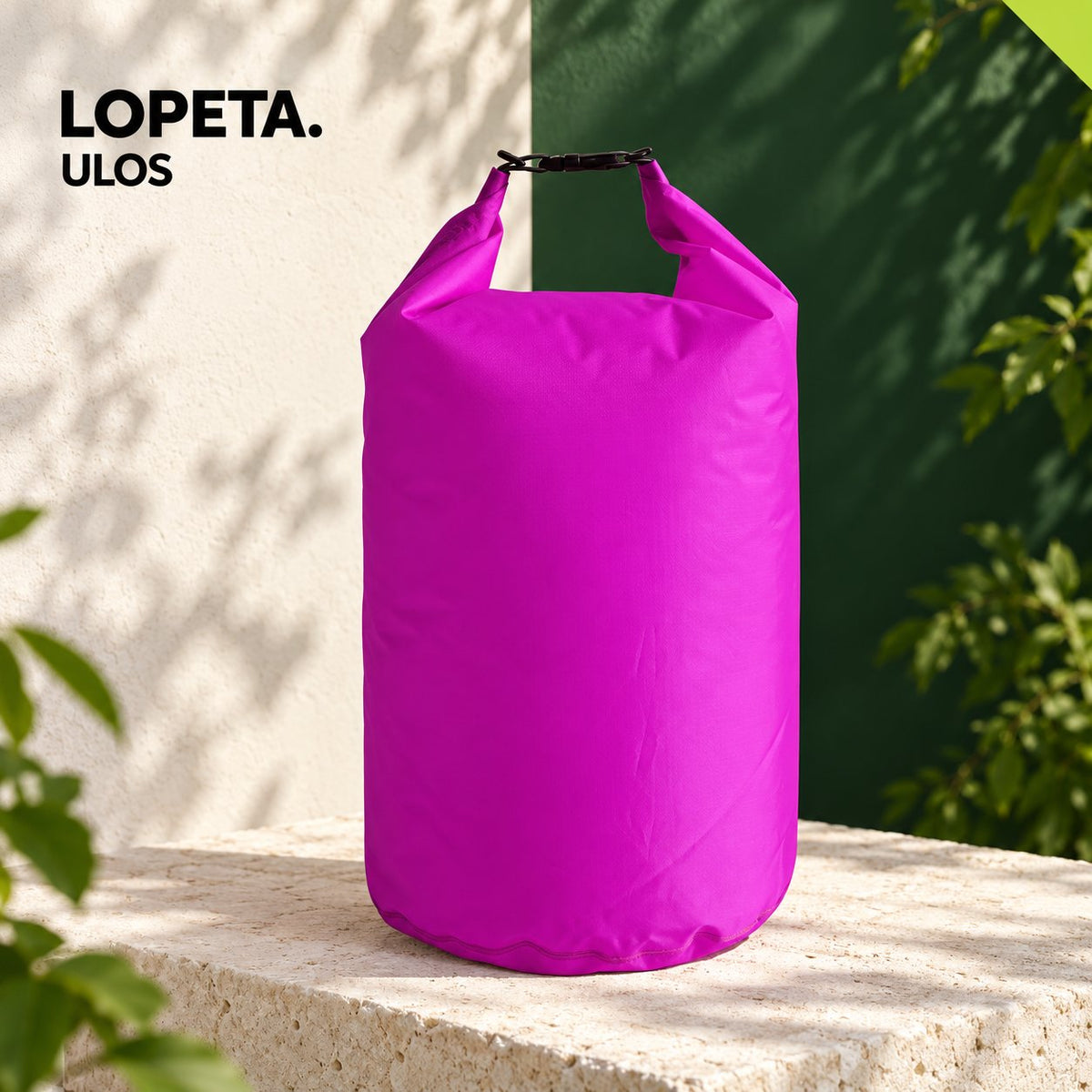 ULOS / Rullasuljettava kuivapussi / LOPETA-brändikuva